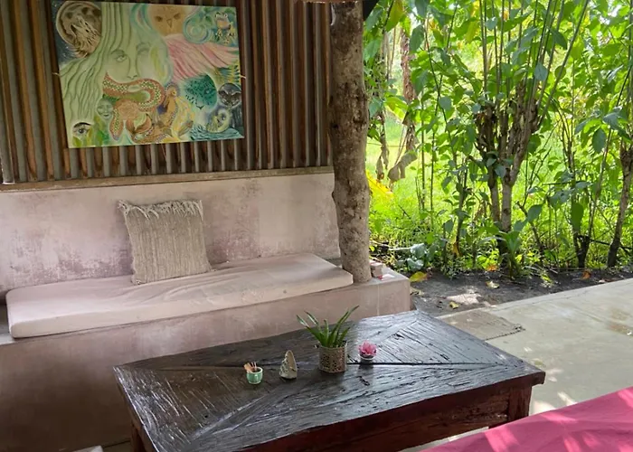 Farm stay North Bali Eco Nature Retreat *